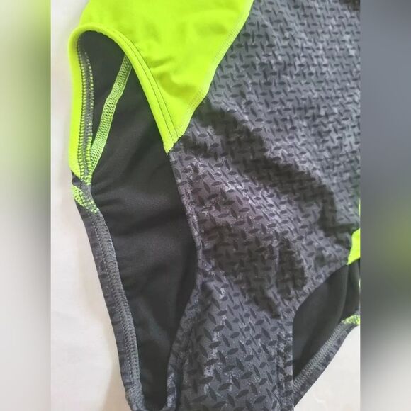 TYR Female Durafast Elite Viper DiamondFit Swimsuit WDVIP7A, Size 34 (M/8) NWT - Picture 4 of 16